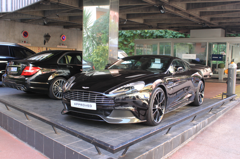 Illustration for article titled Mediterranean Cruise Car Spotting and Other Cool Stuff Photo Dump